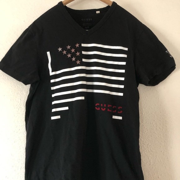 GUESS Black American Flag Graphic T-Shirt NWOT - Picture 2 of 4